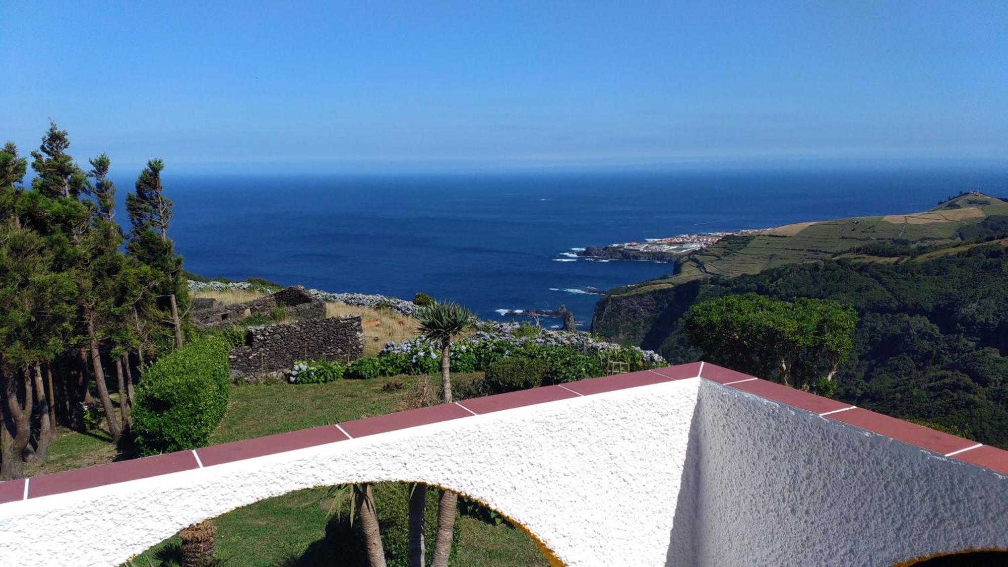 Villa Cedros Santa Cruz das Flores Exteriör bild
